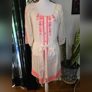 Cute Tunic Dress Women Size Medium Embroidered Floral Peachy Orange and White